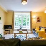 Ferienhaus 3 - Superb Duplex At Gort Na Coiribe By Shortstays *