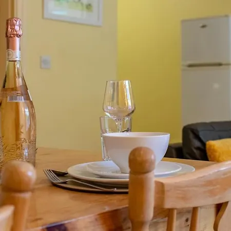 3 - Superb Duplex At Gort Na Coiribe By Shortstays Ferienhaus