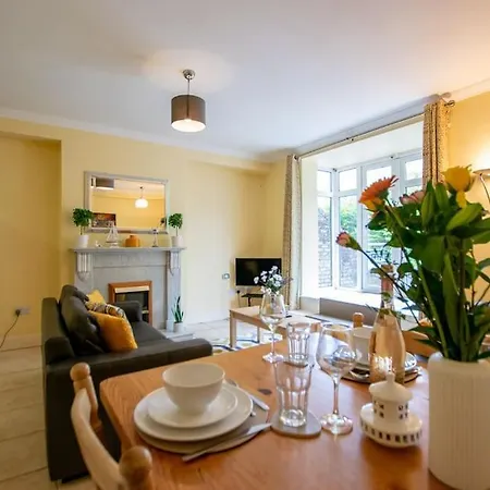 3 - Superb Duplex At Gort Na Coiribe By Shortstays Galway